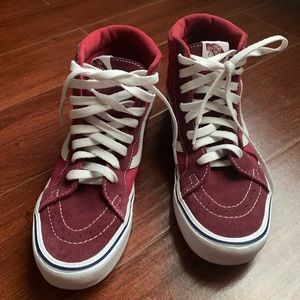 **SOLD** Burgundy high top old skool Vans